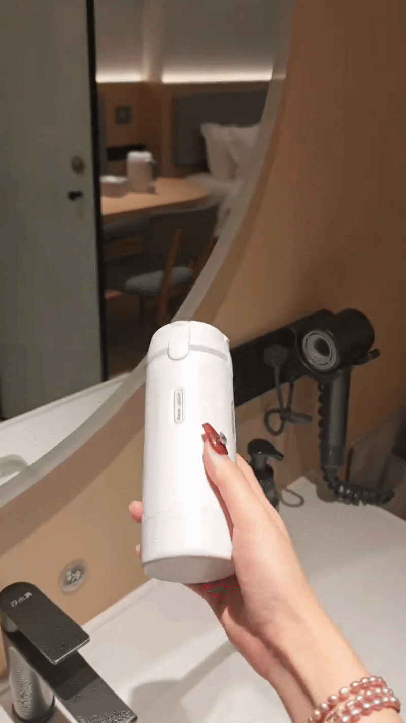 RoamReady ™ 4-in-1 Dispenser